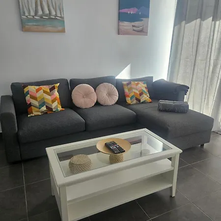 Casa Laura Relax With Shared Pool Appartement *